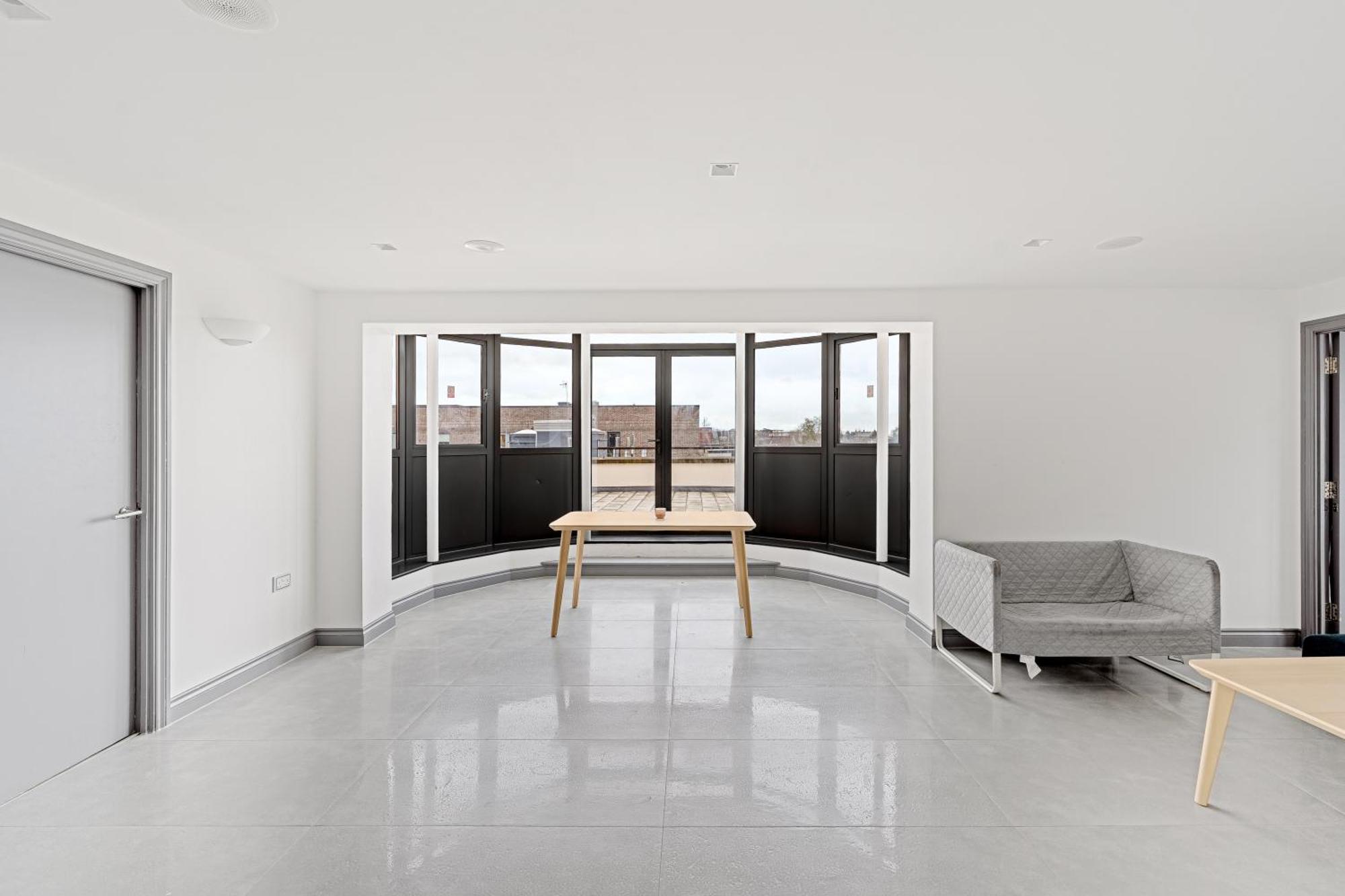 Long Letting - Luxurious 3 Bedroom Penthouse In City Centre - Parking Included! チェルムスフォード エクステリア 写真