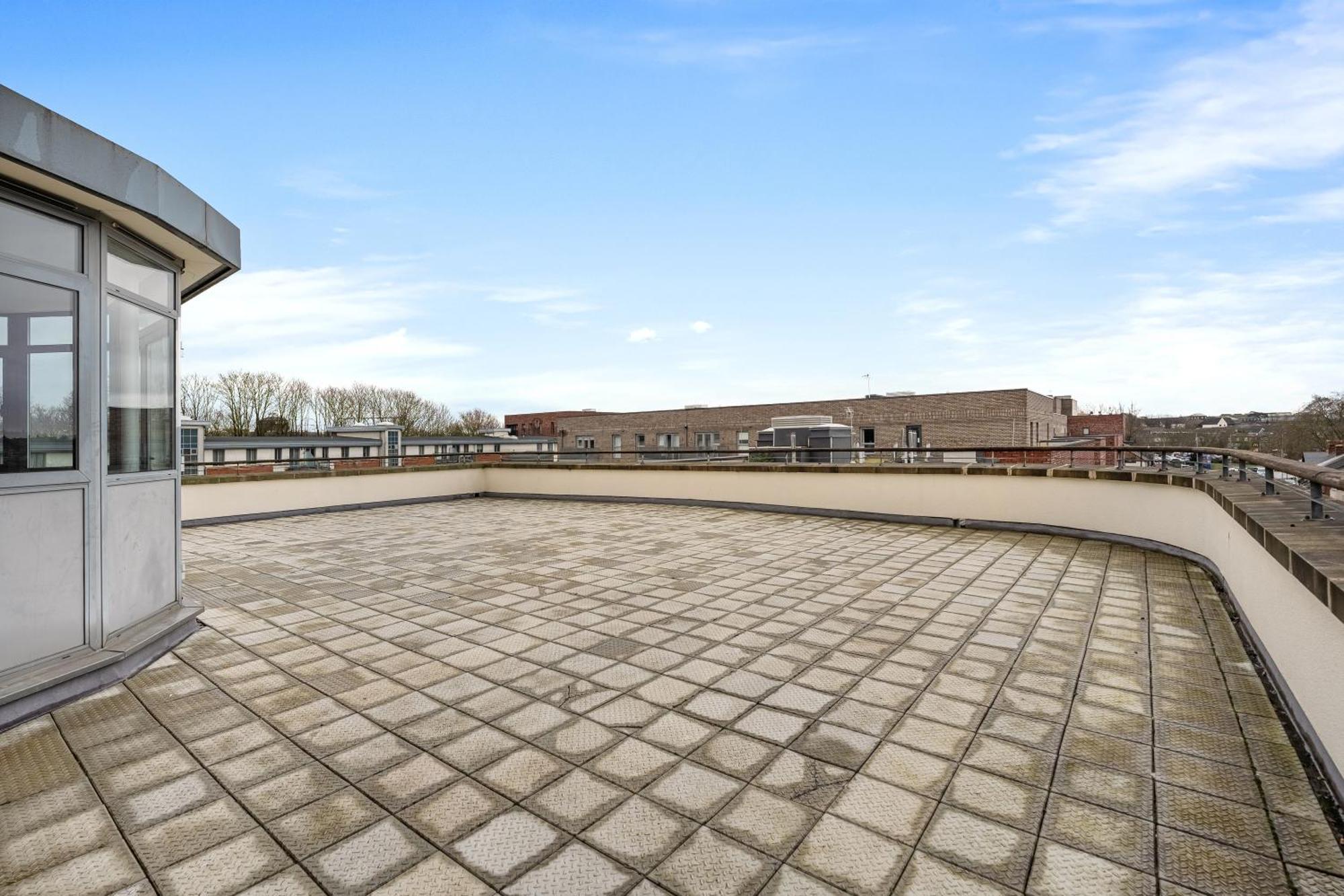 Long Letting - Luxurious 3 Bedroom Penthouse In City Centre - Parking Included! チェルムスフォード エクステリア 写真